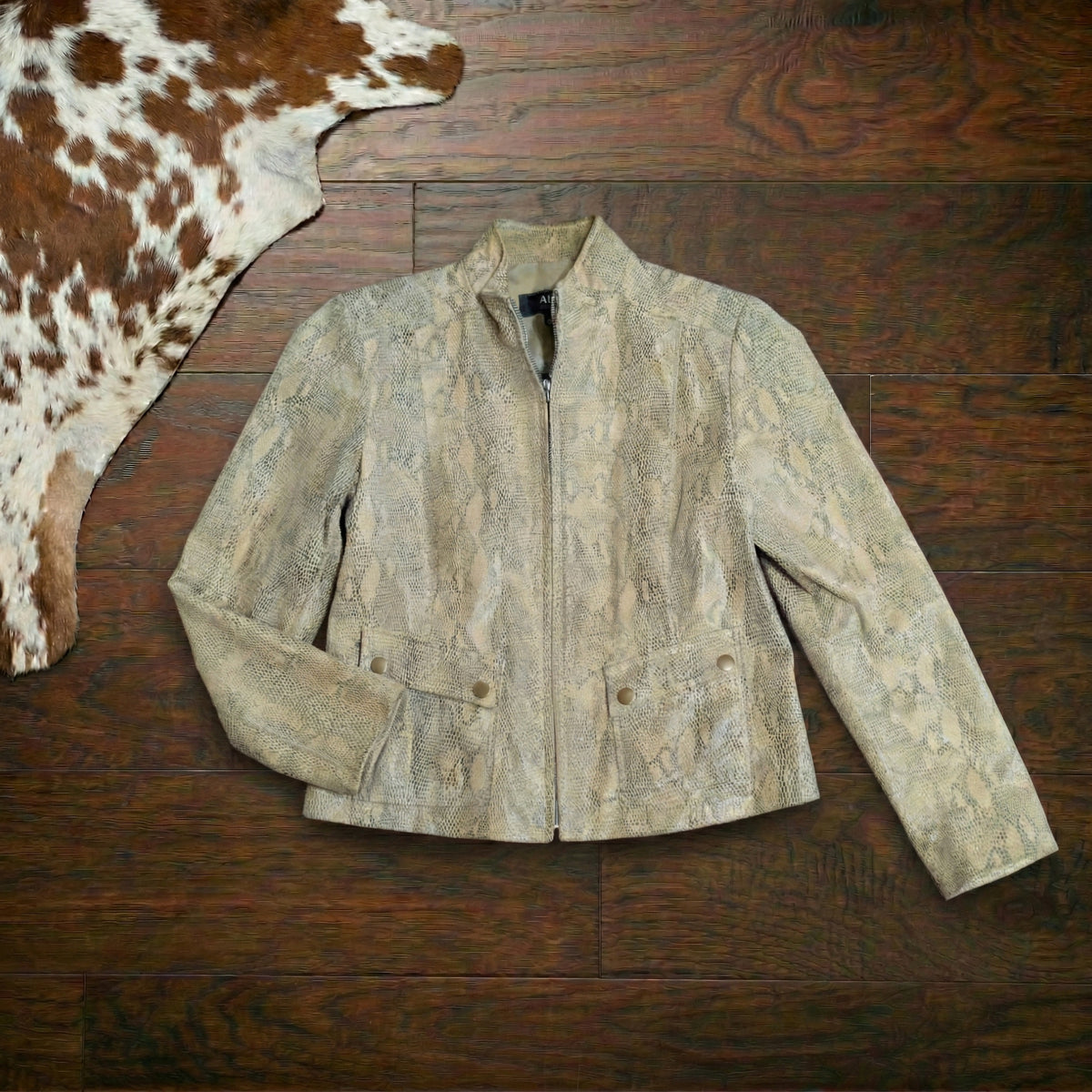 Alfani Genuine Leather Snakeskin Print Zip Jacket Size P (Fits PS)