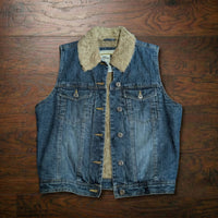 Wrangler Faux Fur Lined Denim Vest Size M