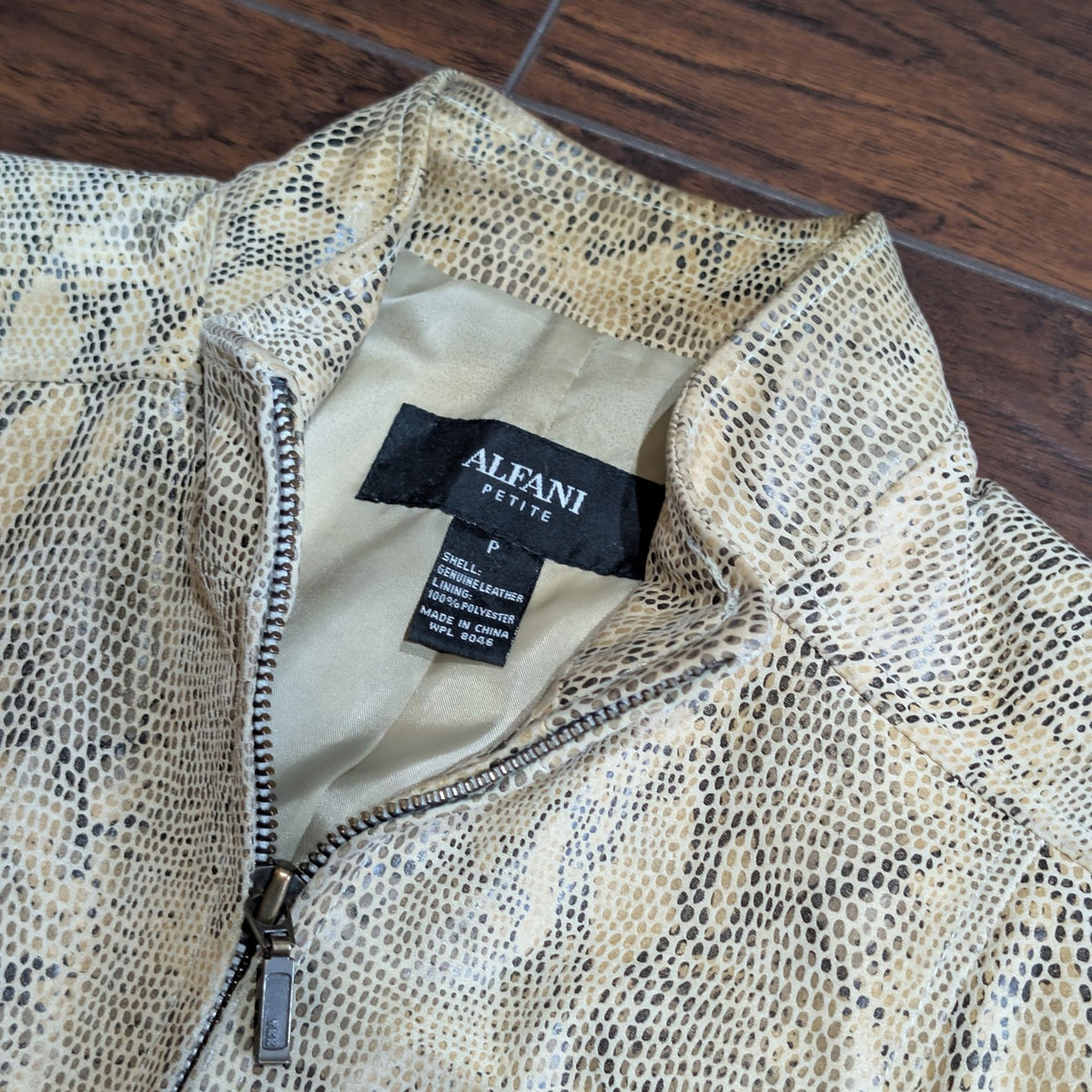 Alfani Genuine Leather Snakeskin Print Zip Jacket Size P (Fits PS)