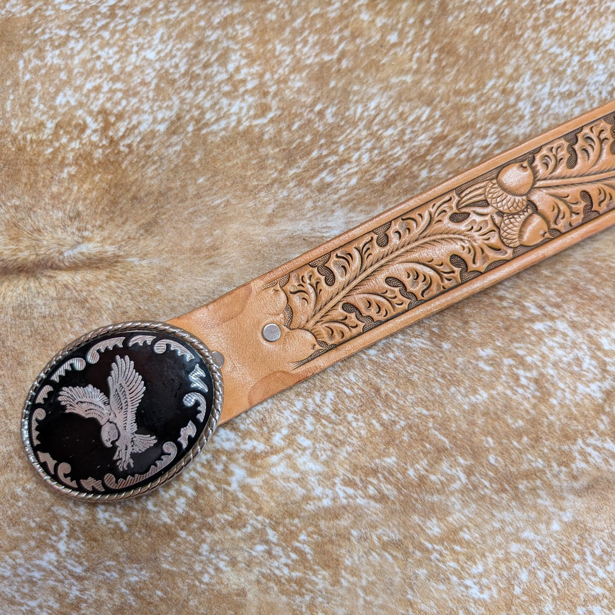 Vintage 1970s Black Eagle Belt Buckle And Tan Tooled Leather Belt Size 36