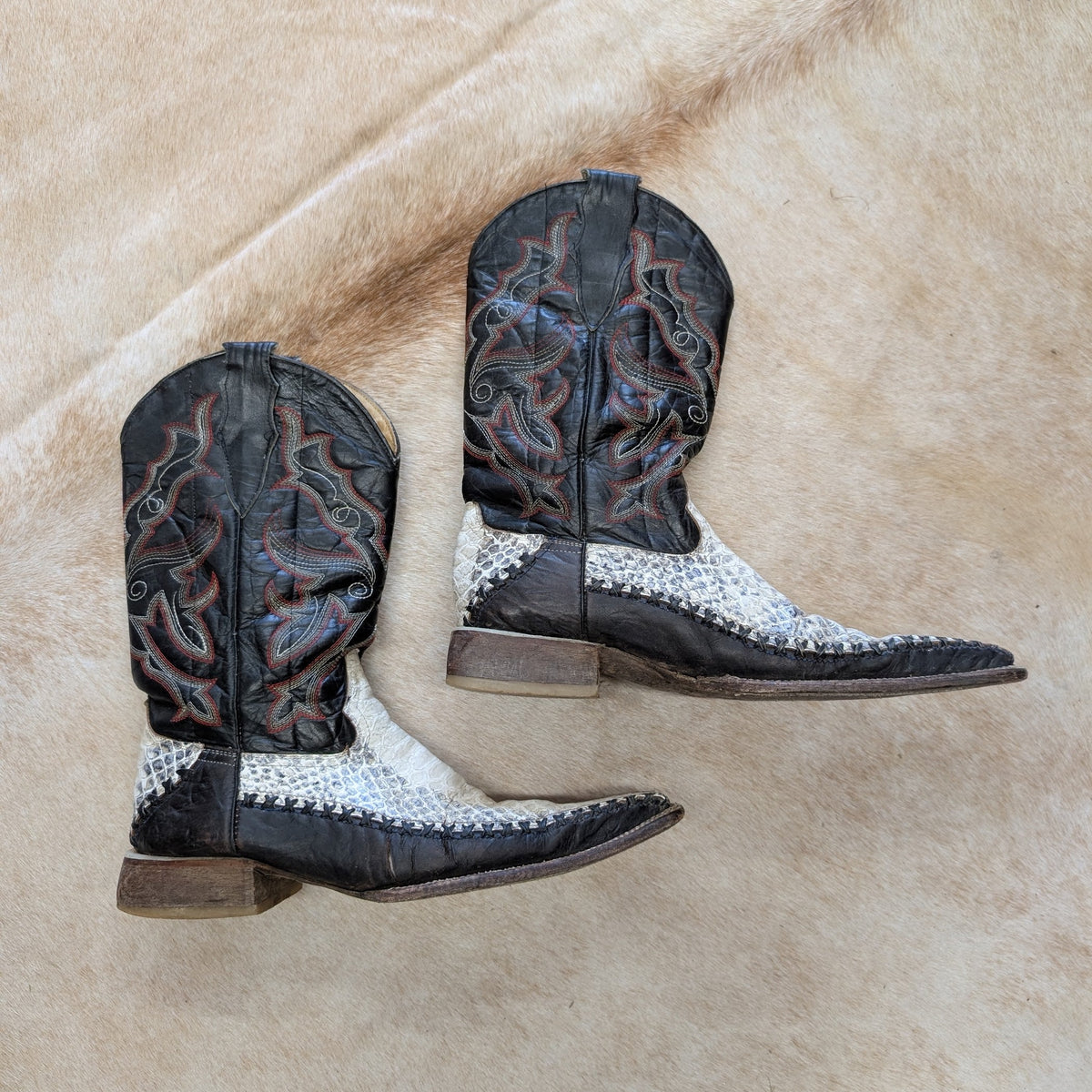 Mens Vintage 1990s Black And White Python Cowboy Boots Size 8.5