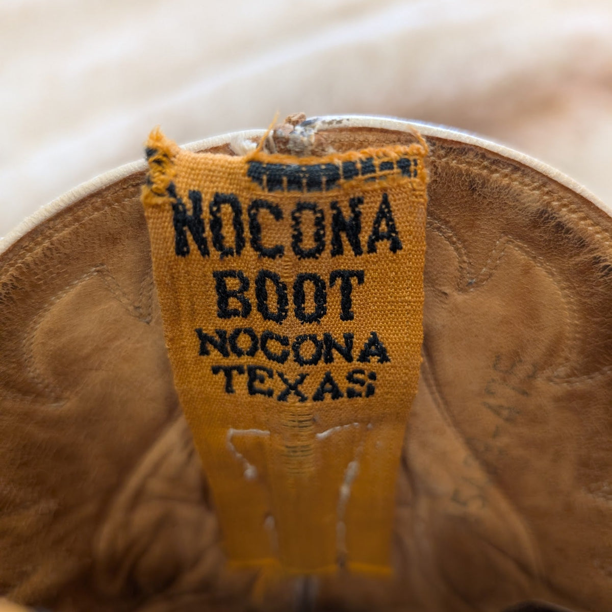 Vintage 1970s Oxblood Nocona Cowboy Boots Size 8