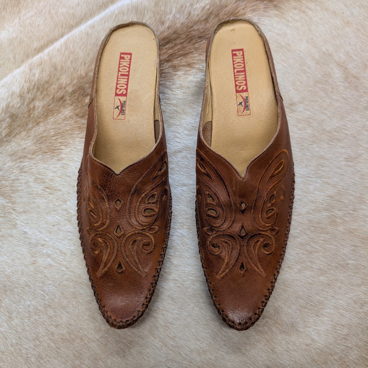 Pikolinos Tan Embroidered Cutout Heeled Mules Size 9.5
