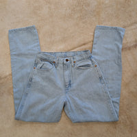Wrangler High Rise Straight Leg Jeans Size 3