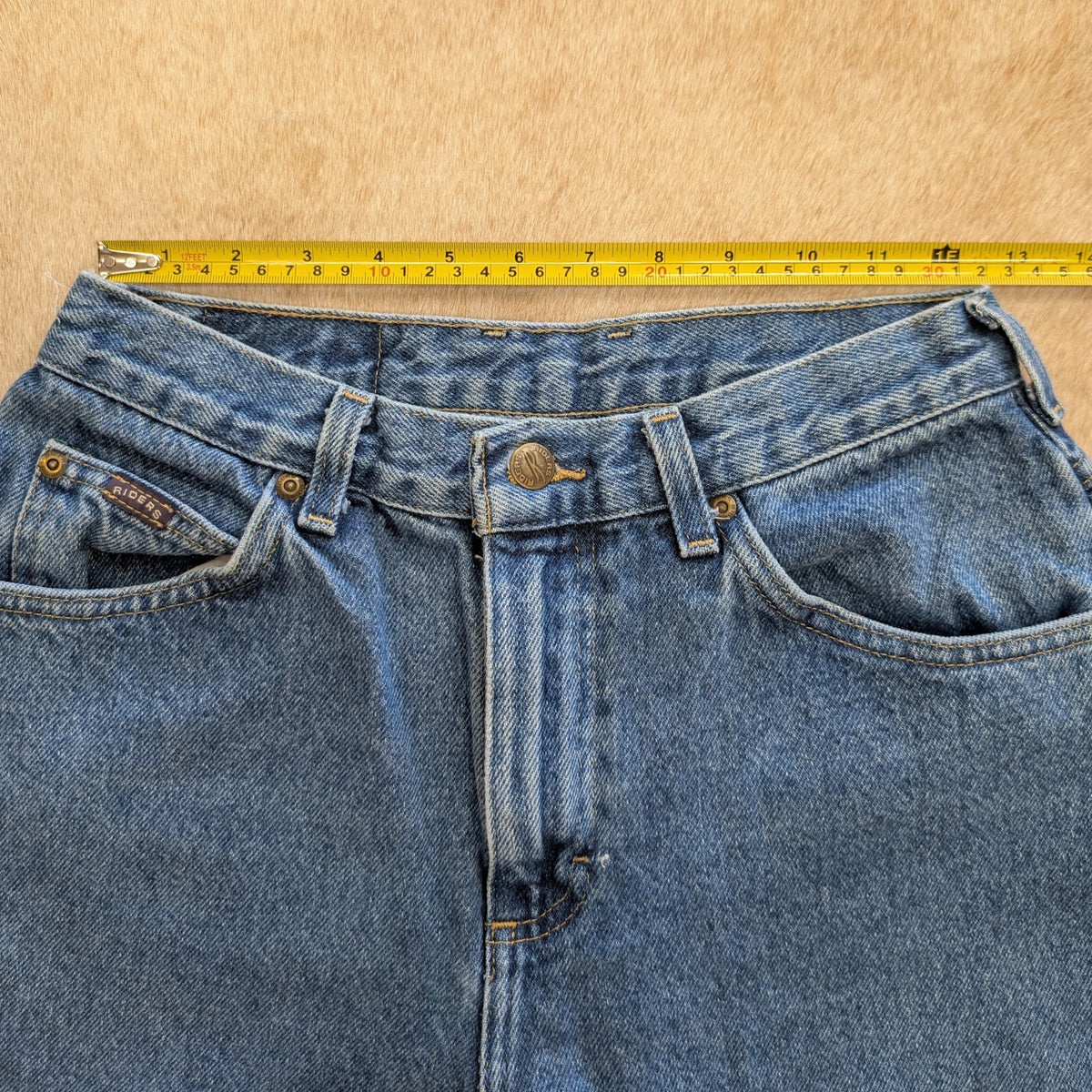 Vintage 1990s High Rise Mom Fit Straight Leg Lee Riders Jeans Size 6