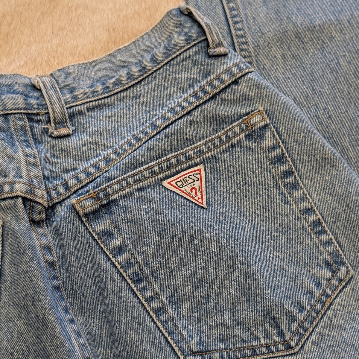 Vintage 1980s High Rise Guess Mom Jeans Size 30