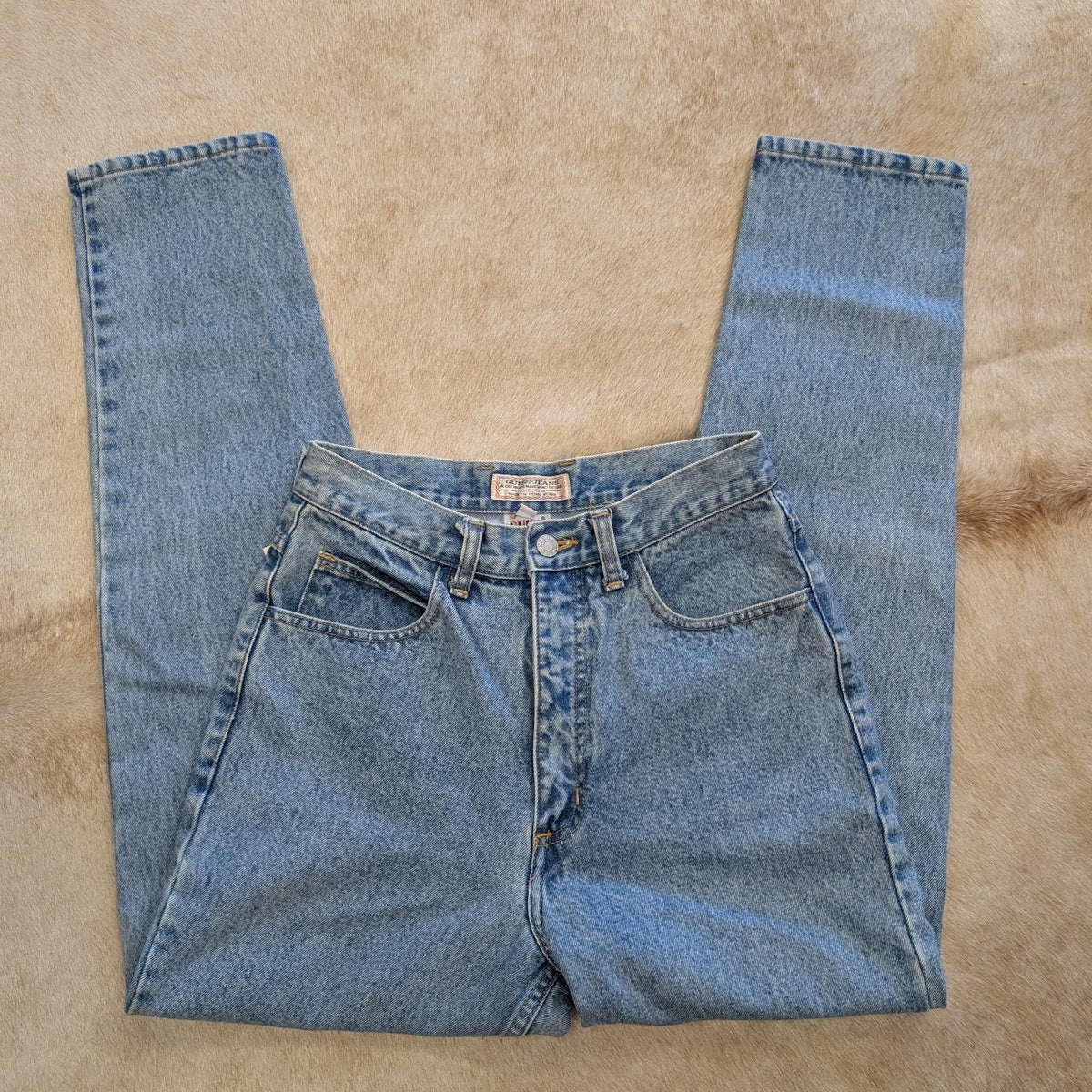 Vintage 1980s High Rise Guess Mom Jeans Size 30