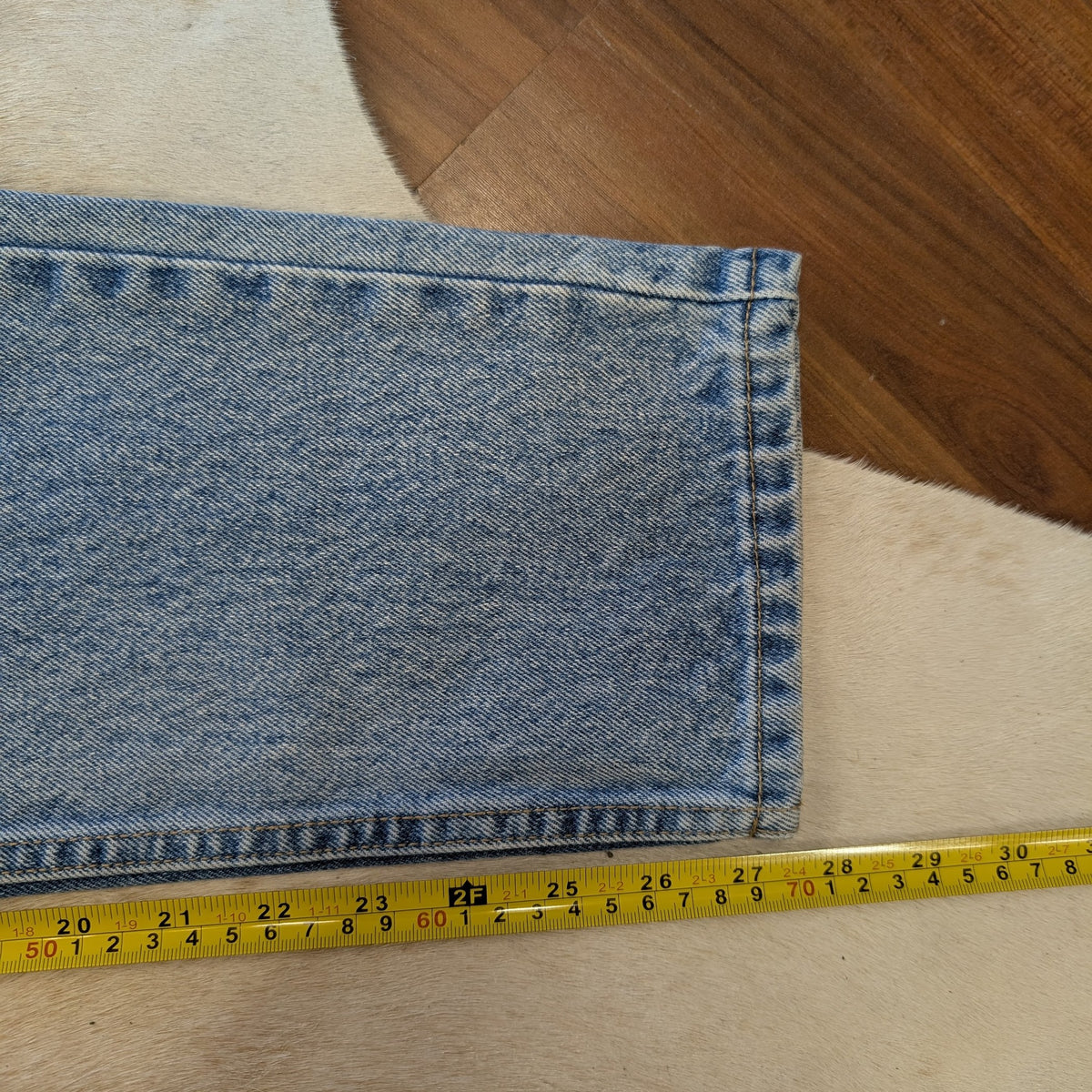 Vintage 1980s High Rise Guess Mom Jeans Size 30