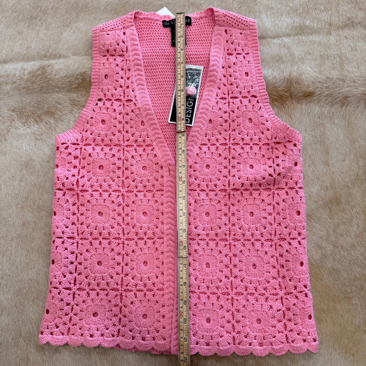 NWT Design 365 Pink Crochet Vest Size S