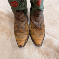 Laredo Green And Red Floral Cowboy Boots Size 8.5