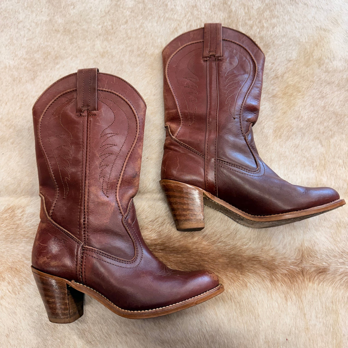 Vintage 1970s Brown Dexter Heeled Cowboy Boots Size 7.5
