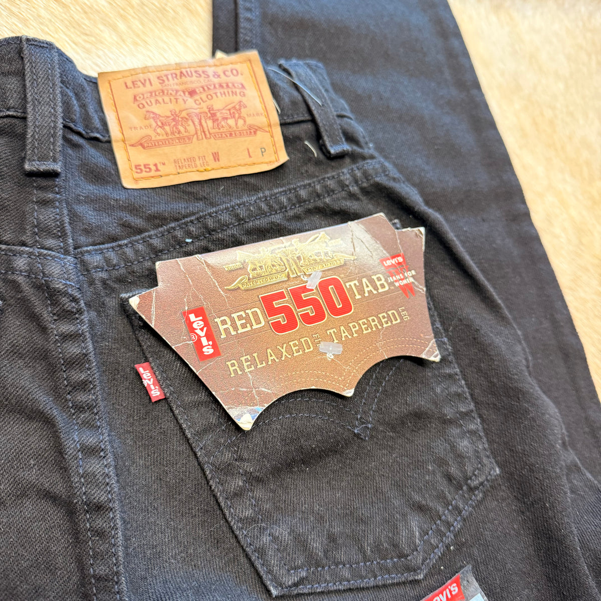 Vintage 1990s High Rise Deadstock Black Levis Jeans Size 4