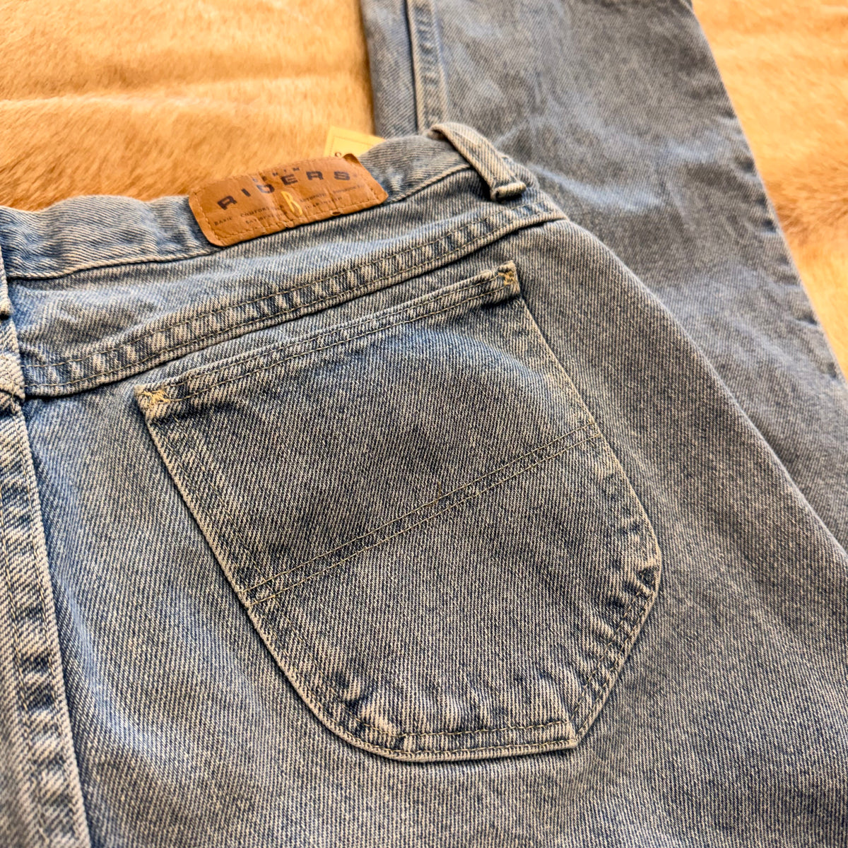 Vintage 1990s High Rise Lee Riders Size 14