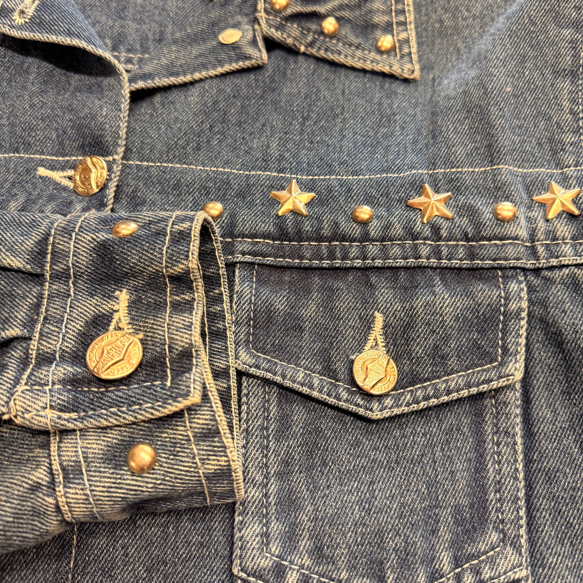 Vintage 1990s Studded Silverlake Denim Jacket Size L