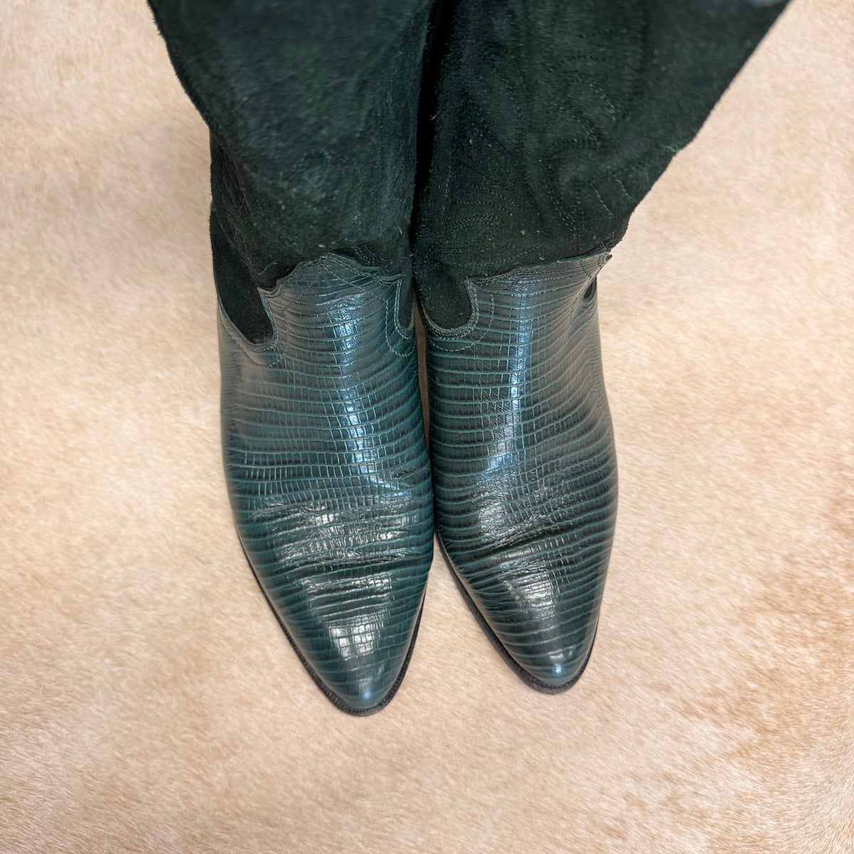 Vintage Green Suede Brass Plum Cowboy Boots Size 8