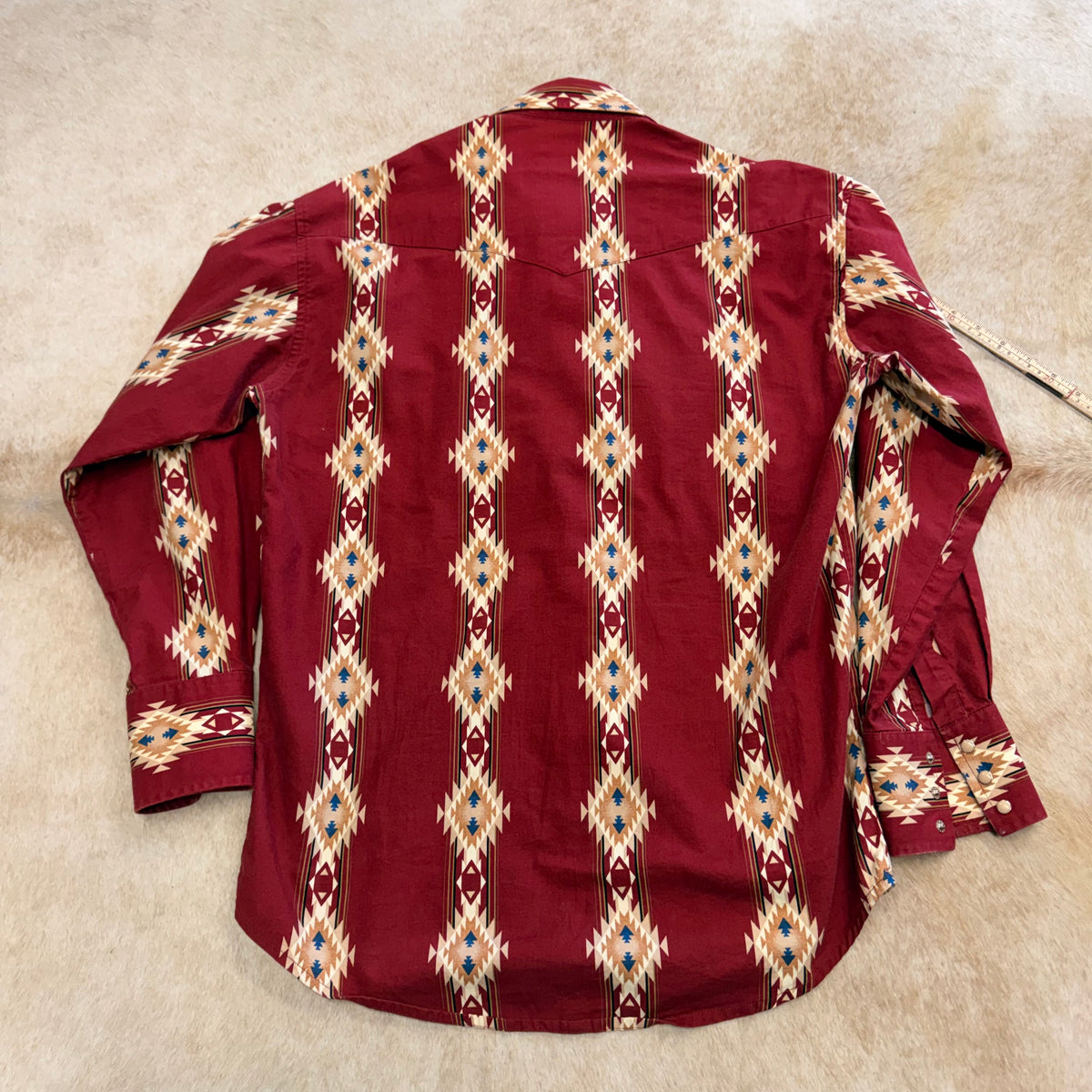 Mens Vintage 1990s Red Southwestern Print Wrangler Shirt Size M