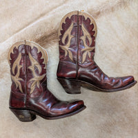 Vintage 1970s Oxblood Nocona Cowboy Boots Size 8