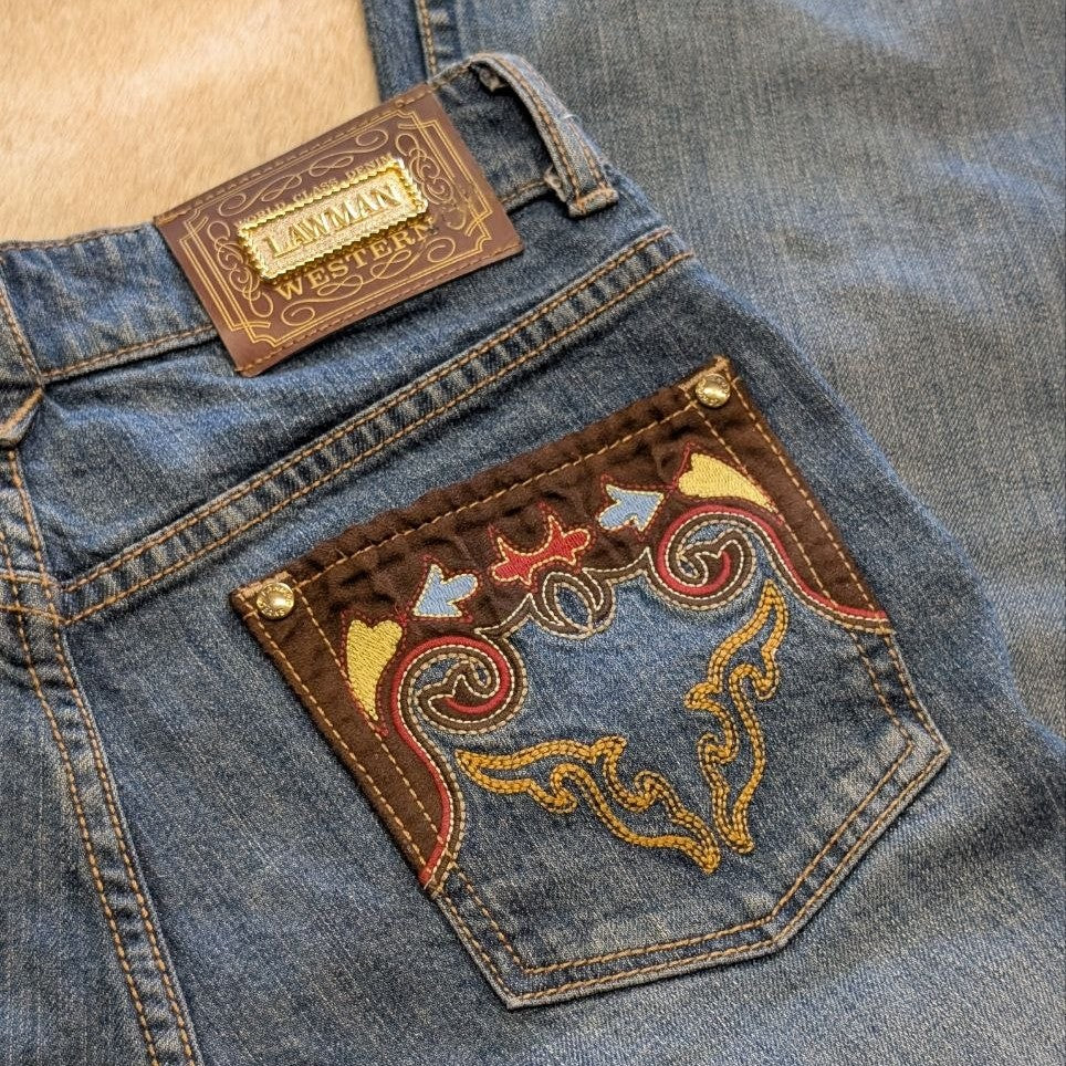 High Rise Bootcut Lawman Jeans With Pocket Detail Size 7