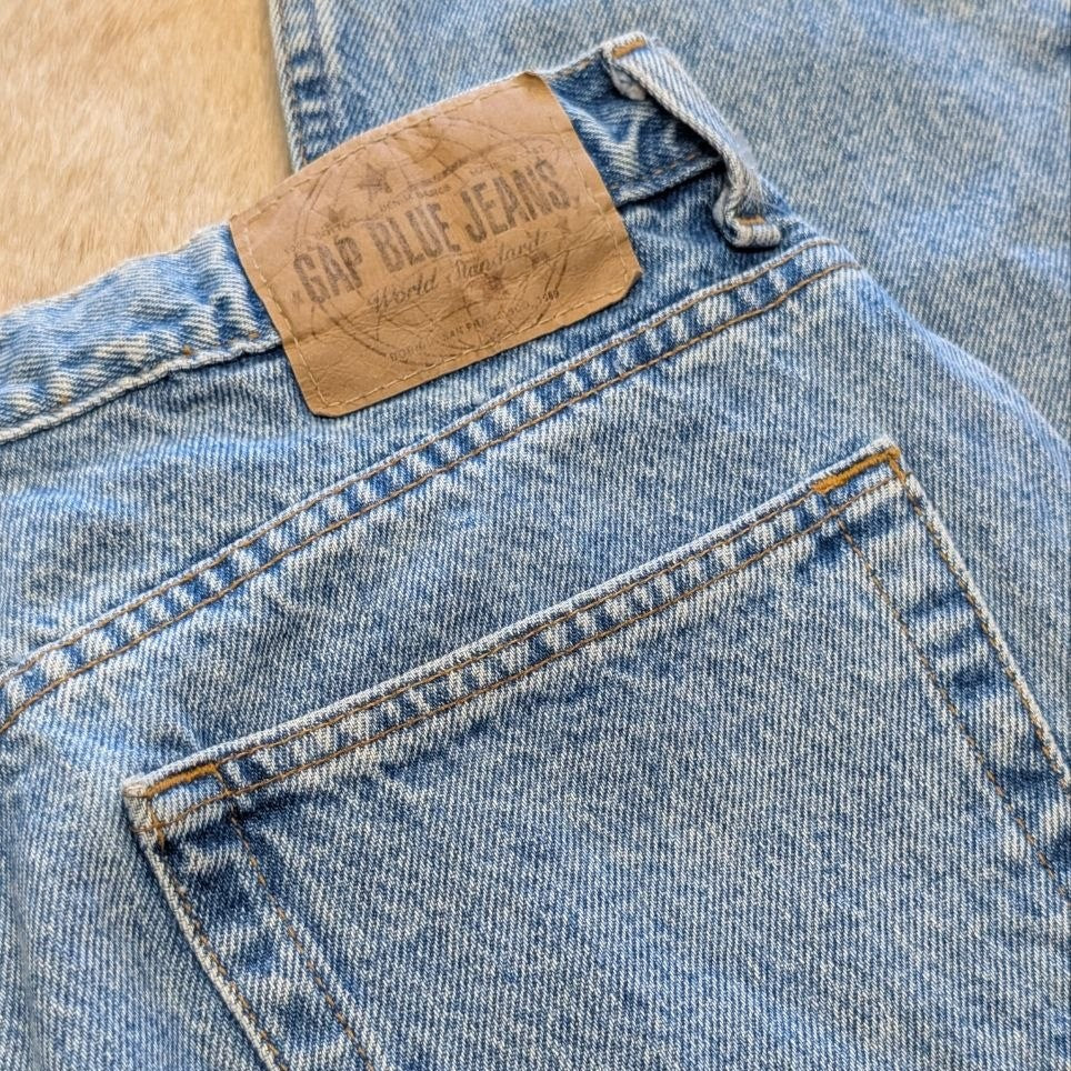 Vintage 1990s High Rise Gap Ankle Jeans Size 16