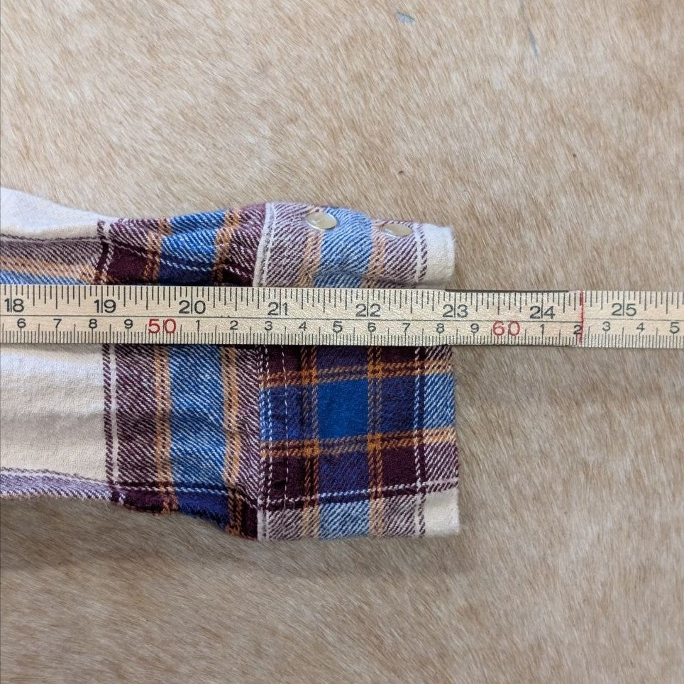Plaid Flannel Pearl Snap Button Down Wrangler Shirt Size S